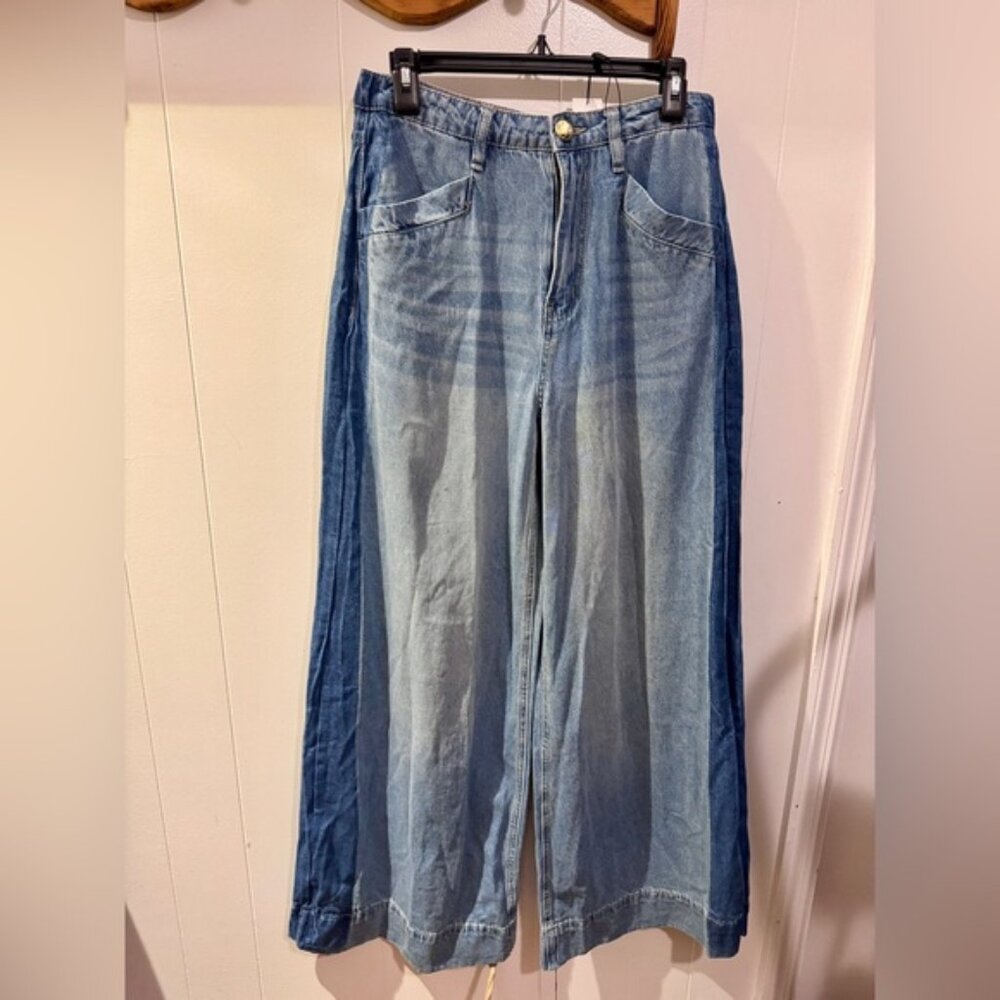 Vigoss Two-Tone Blue Wide Leg Jeans